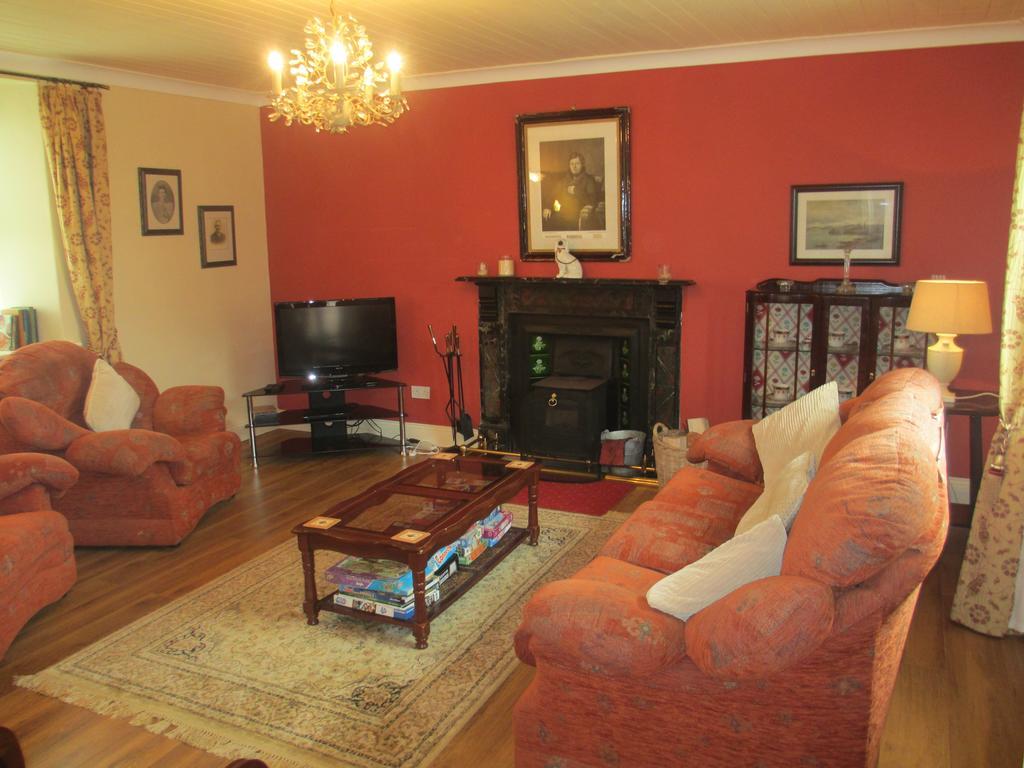 Tralia Farmhouse Self Catering Farranfore ห้อง รูปภาพ